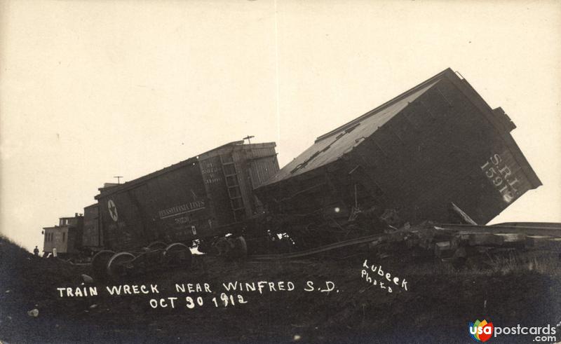 Train wreck near Winfred, SD (Oct. 30, 1912)