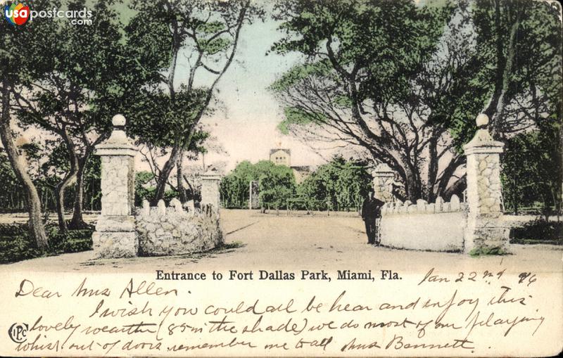 Entrance to Fort Dallas Park