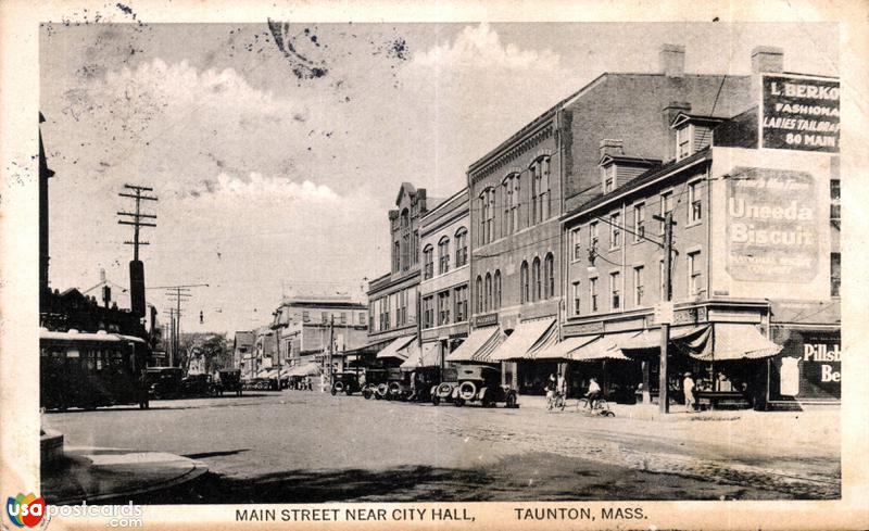 Main Street near City Hall