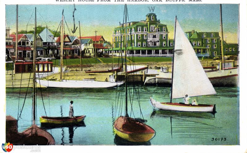 Pictures of Oak Bluffs, Massachusetts, United States: Weslet House, from the Harbor