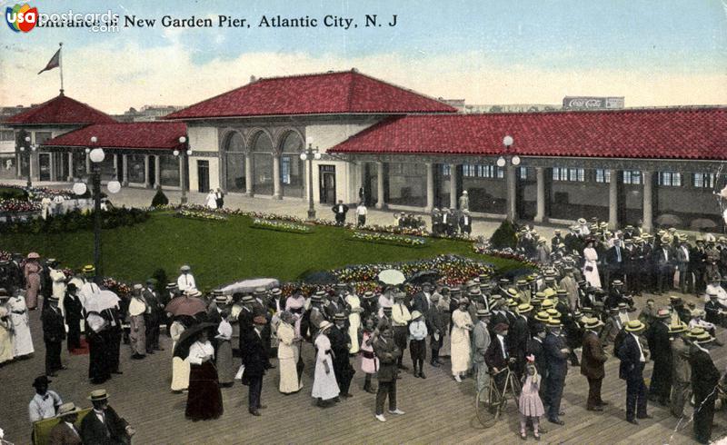 Entrance of New Garden Pier