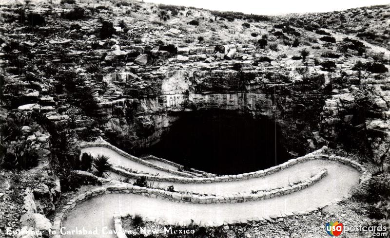 Entrance to the Carlsbad Caverns
