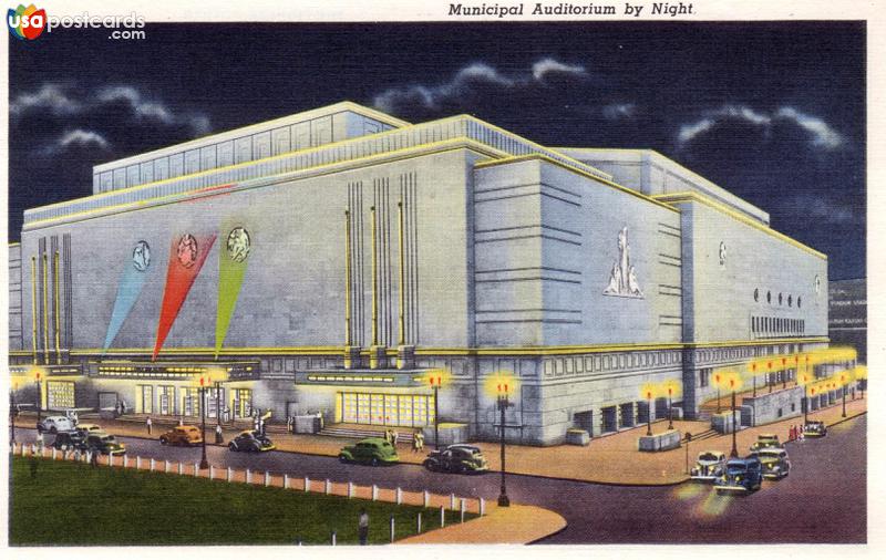 Pictures of Kansas City, Missouri, United States: Municipal Auditorium by night