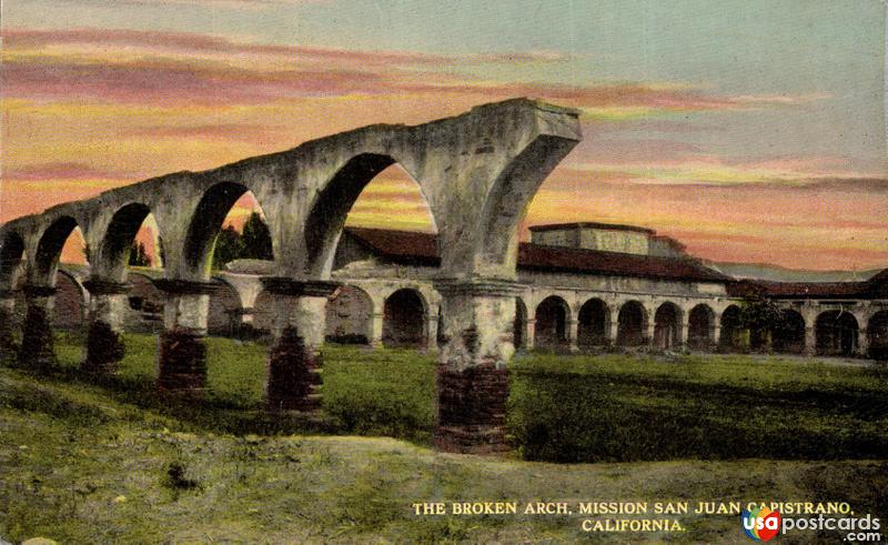 Pictures of San Juan Capistrano, California: The Broken Arc. Mission San Juan Capistrano