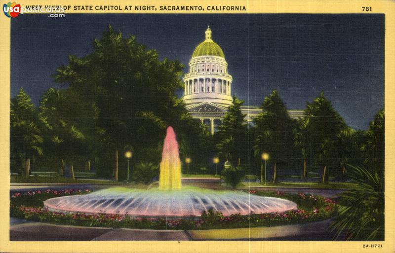 Pictures of Sacramento, California: West View of State Capitol at Night
