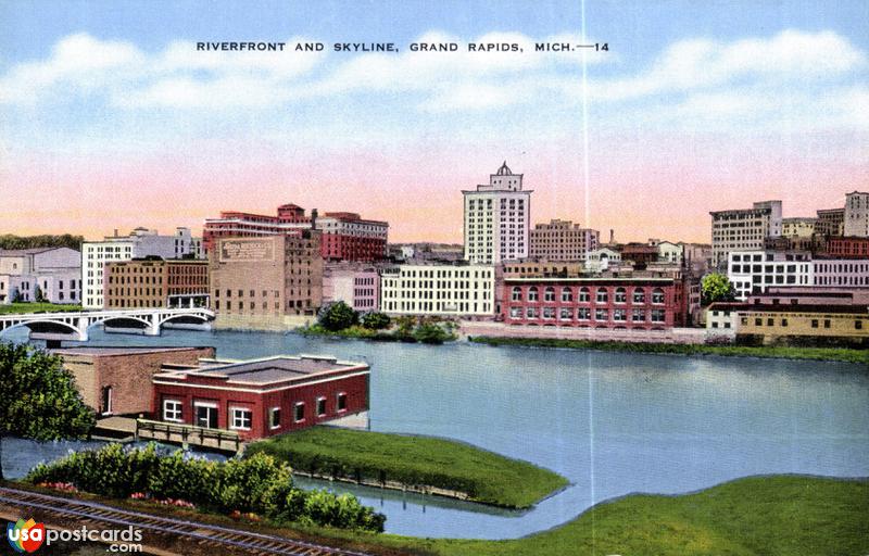 Pictures of Grand Rapids, Michigan: Riverfront and Skyline