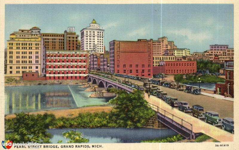 Pictures of Grand Rapids, Michigan: Pearl Street Bridge