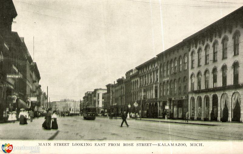 Pictures of Kalamazoo, Michigan: Main Street looking East from Rose Street