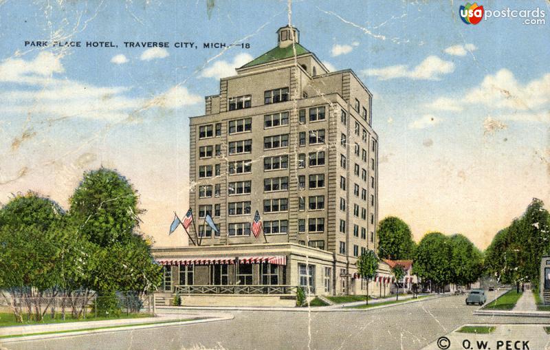 Pictures of Traverse City, Michigan: Park Place Hotel