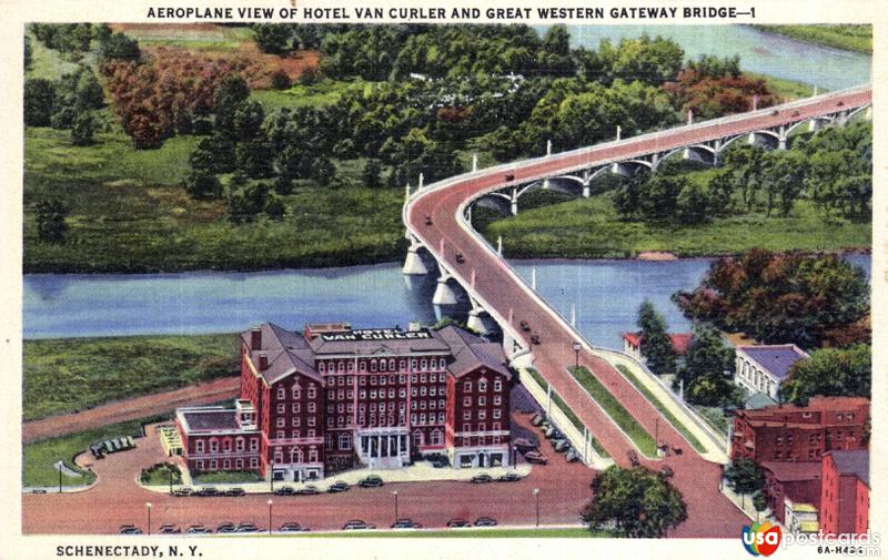 Pictures of Schenectady, New York: Aeroplane View of Hotel Van Curler and Great Western Gateway Bridge