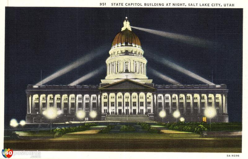 Pictures of Salt Lake City, Utah: State Capitol Building at Night