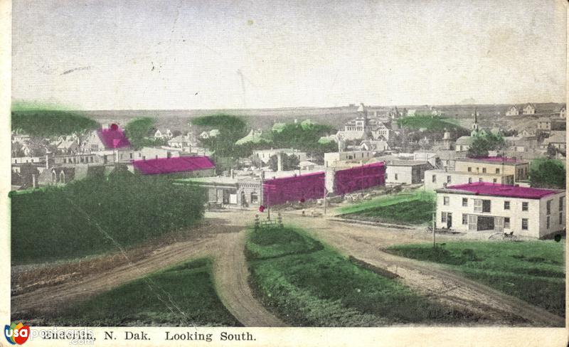 Pictures of Enderlin, North Dakota: Looking South