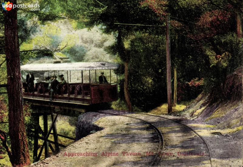 Pictures of Mount Lowe, California: Approaching Alpine Tavern