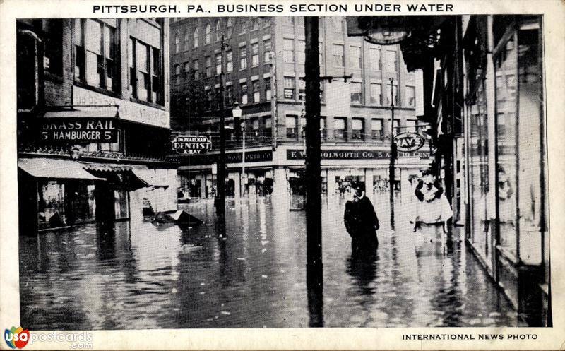 Pictures of Pittsburgh, Pennsylvania: Business section under water
