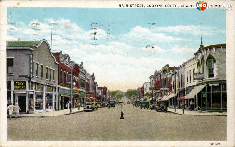 Pictures of Charles City, Iowa: Main Street, looking South
