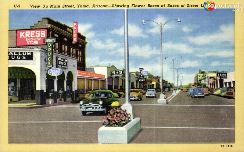Pictures of Yuma, Arizona: View up Main Street