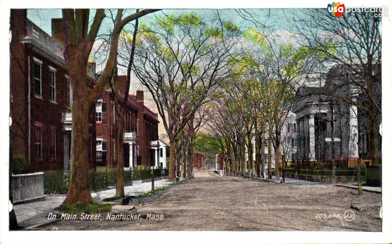 Pictures of Nantucket, Massachusetts: On Main Street