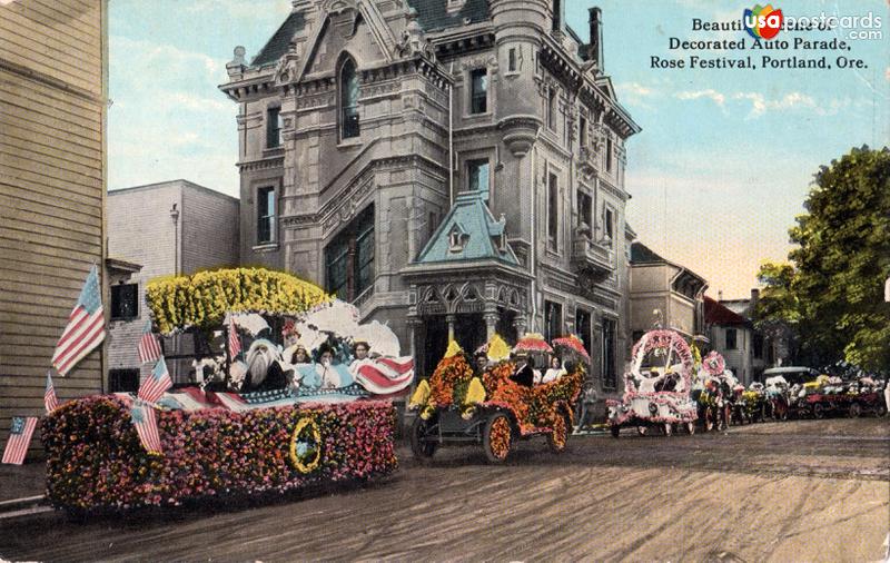 Pictures of Portland, Oregon: Beautiful Scene of Decorated Auto Parade, Rose Festival