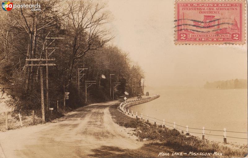 Pictures of Muskegon, Michigan: Mona Lake